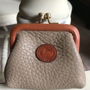 Dooney & Bourke